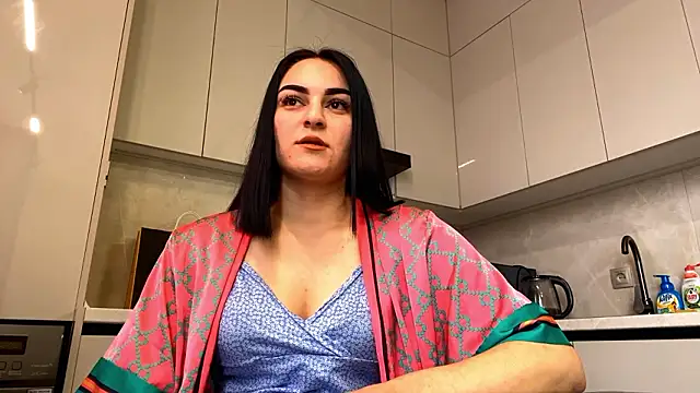 SofiHaggling online show from March 2, 2026, 10:11 am