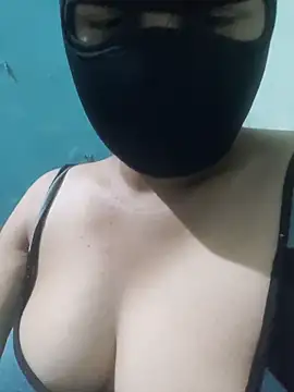 Tamillaxmi12 online show from April 18, 2026, 7:40 pm