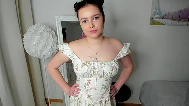 Snapshot of rizz_caprice chatting on March 3, 2026, 7:42 pm rizz caprice online show from March 3, 2026, 7:42 pm