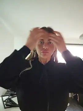 CarmenCapricorn online show from March 13, 2026, 5:41 pm