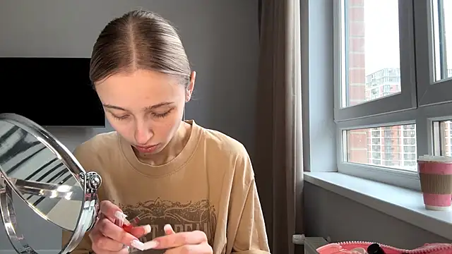 Snapshot of ClonedAge chatting on March 4, 2026, 12:11 pm ClonedAge online show from March 4, 2026, 12:11 pm