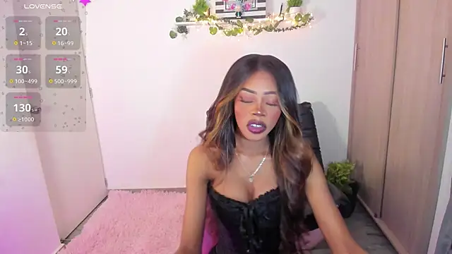 ariabrown23 online show from May 1, 2026, 12:59 am