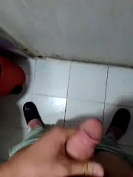 dzniyaak online show from April 18, 2026, 11:47 am