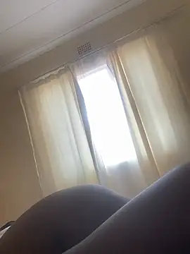 Snapshot of berl3 chatting on March 4, 2026, 10:10 am berl3 online show from March 4, 2026, 10:10 am