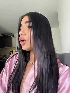 Bella Smithe online show from March 20, 2026, 3:50 pm