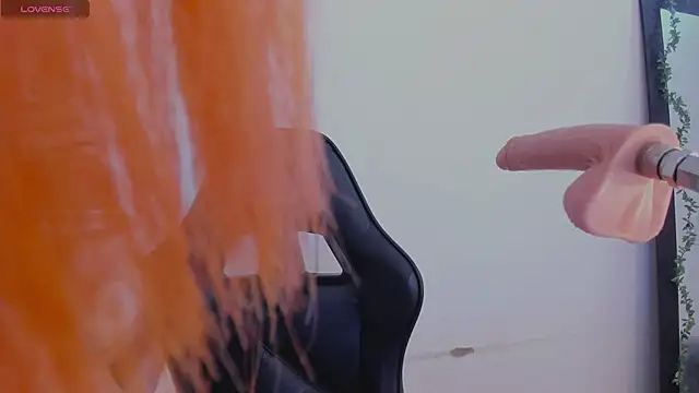 Kloeraize online show from April 19, 2026, 4:12 am