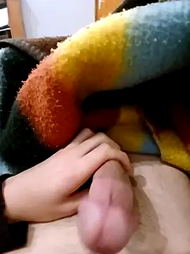 Snapshot of Adix_02six chatting on March 4, 2026, 9:43 pm Adix 02six online show from March 4, 2026, 9:43 pm