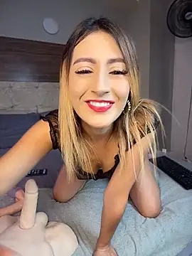 Snapshot of Emma_Reyes chatting on June 18, 2026, 3:49 pm Emma Reyes online show from June 18, 2026, 3:49 pm