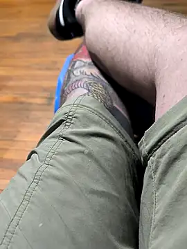 vikingo3333 online show from March 7, 2026, 6:43 am