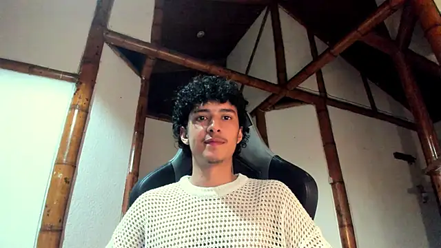 santi young twink online show from March 5, 2026, 6:09 am