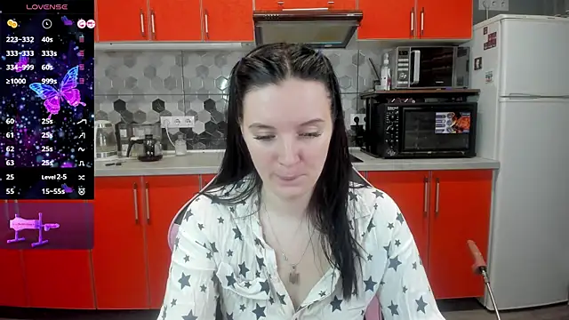 Snapshot of Mary_Blu chatting on January 8, 2025, 2:57 am Mary Blu online show from January 8, 2025, 2:57 am