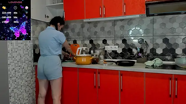 Snapshot of Mary_Blu chatting on January 10, 2025, 8:18 am Mary Blu online show from January 10, 2025, 8:18 am