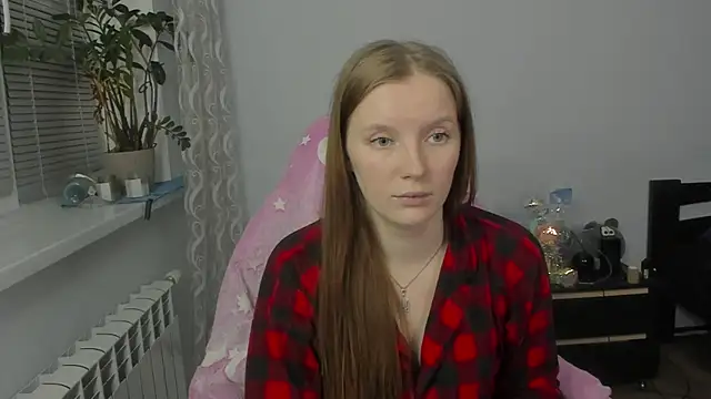 Mary Blu online show from November 18, 2025, 6:01 pm