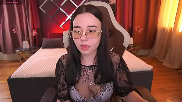 TorrySrar online show from April 4, 2026, 12:57 pm