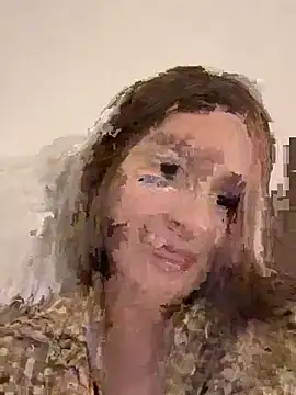 Renesme 28 online show from March 3, 2026, 9:42 pm