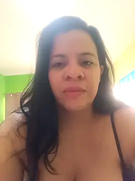 lapatronav2026 online show from May 3, 2026, 12:44 pm