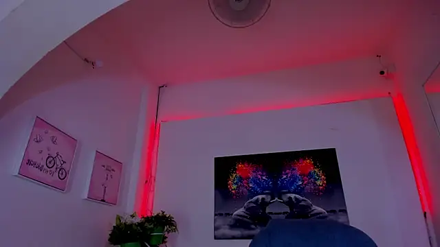 rosi cooper online show from April 15, 2026, 11:39 am