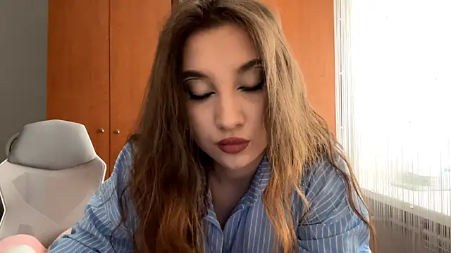 Snapshot of Flower_sunny chatting on March 15, 2026, 9:04 am Flower sunny online show from March 15, 2026, 9:04 am