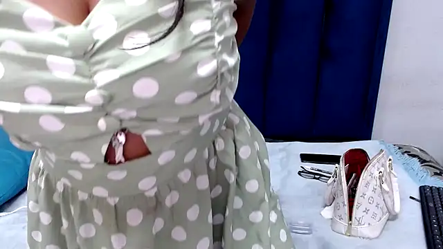 Barbieliciousxxx online show from April 7, 2026, 8:04 am