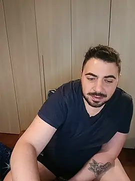 bear skinny online show from May 19, 2026, 4:46 pm