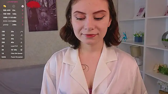 BreannaBuczak online show from March 26, 2026, 1:22 am