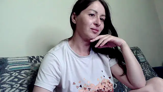 TenderAndSweetX online show from June 13, 2026, 10:29 pm