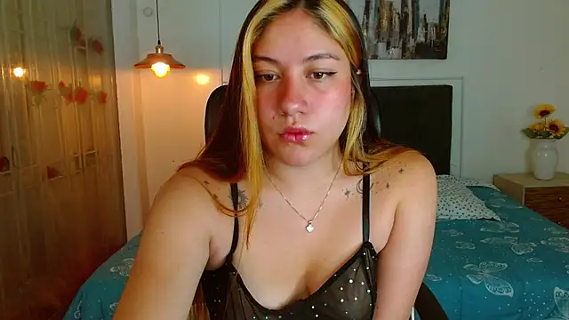 samanthachop online show from April 6, 2026, 1:45 pm