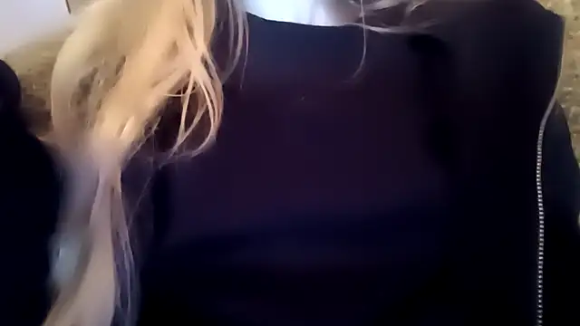 pinkpinkpinkpinkdoll online show from March 18, 2026, 9:45 am