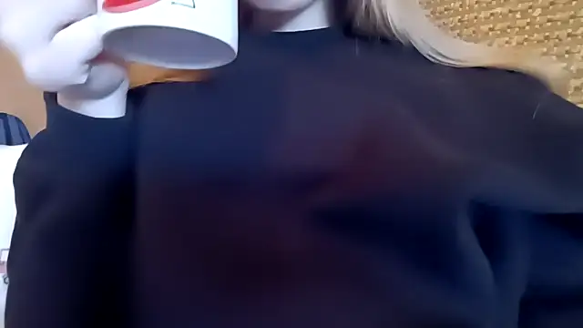 pinkpinkpinkpinkdoll online show from March 28, 2026, 11:43 am