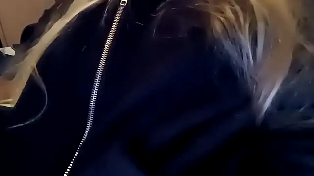 pinkpinkpinkpinkdoll online show from April 6, 2026, 3:57 pm