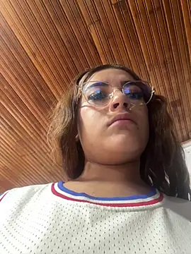 Snapshot of salome_gv_ chatting on March 4, 2026, 6:14 pm salome gv online show from March 4, 2026, 6:14 pm