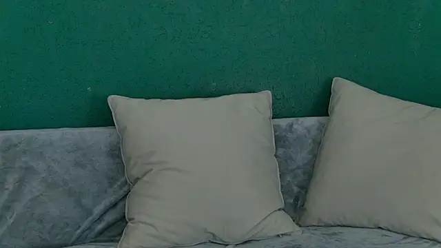 Snapshot of SkinnyNatty chatting on July 8, 2026, 3:55 am SkinnyNatty online show from July 8, 2026, 3:55 am