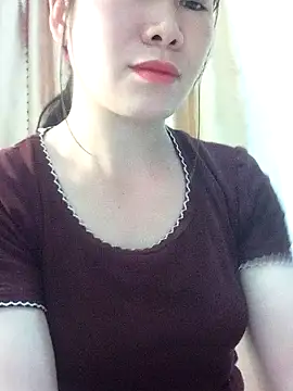 Snapshot of Bondgirl_9 chatting on March 22, 2026, 7:12 am Bondgirl 9 online show from March 22, 2026, 7:12 am