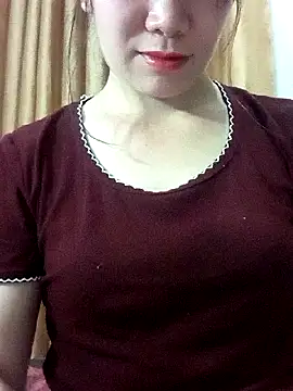 Snapshot of Bondgirl_9 chatting on March 28, 2026, 8:08 pm Bondgirl 9 online show from March 28, 2026, 8:08 pm