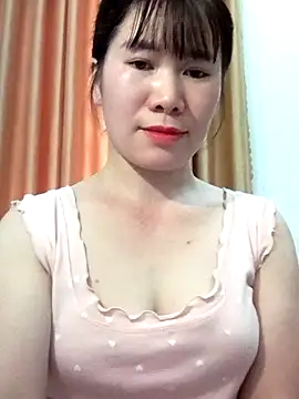 Bondgirl 9 online show from May 16, 2026, 6:21 am