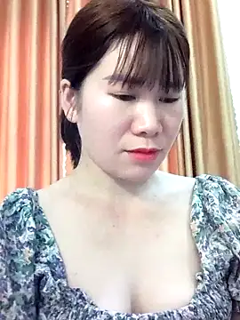 Bondgirl 9 online show from May 22, 2026, 5:14 am