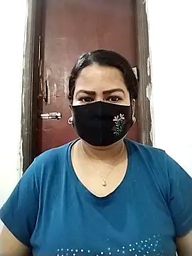 Star--Girl online show from March 4, 2026, 1:11 am