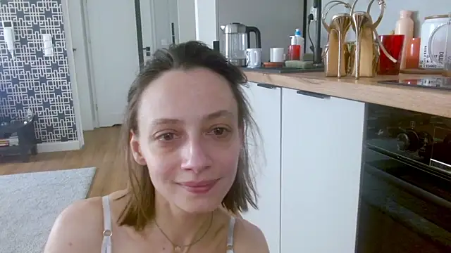 misssweet online show from March 11, 2026, 9:59 am