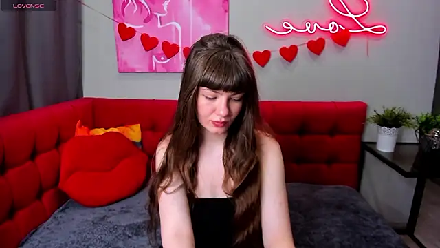 AgnesBeautiful online show from March 17, 2026, 8:50 am