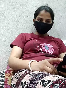 Snapshot of lovelypooja93 chatting on August 5, 2026, 3:59 pm lovelypooja93 online show from August 5, 2026, 3:59 pm