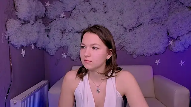 Snapshot of liana_best chatting on April 28, 2026, 2:38 am liana best online show from April 28, 2026, 2:38 am