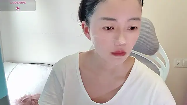 jinxiyao01 online show from July 23, 2026, 2:31 am