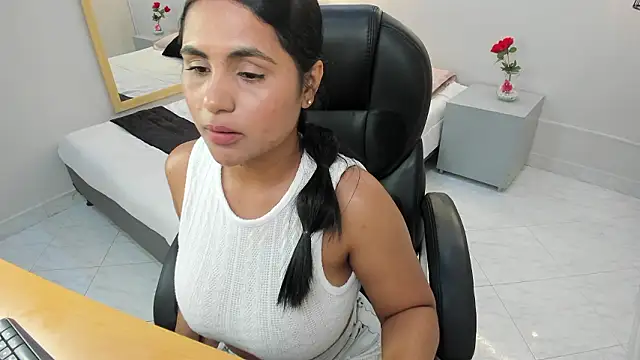 Mara  05 online show from March 13, 2026, 8:26 pm