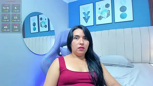 Snapshot of Liana_milf chatting on March 4, 2026, 8:26 pm Liana milf online show from March 4, 2026, 8:26 pm