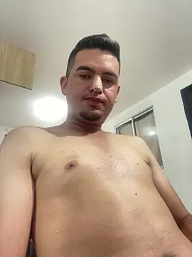 Ferchoxxx4 online show from March 5, 2026, 8:05 pm