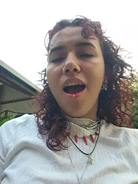 Isabella Stark online show from March 20, 2026, 11:37 am