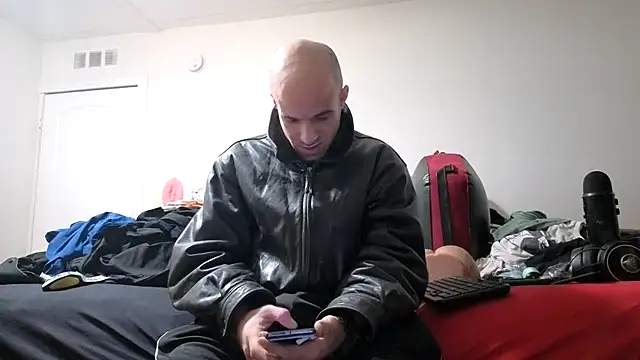 CirclingClass online show from October 12, 2025, 1:10 pm