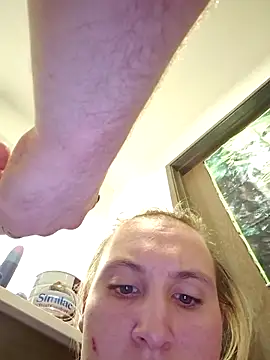 luckilyfound4 online show from March 5, 2026, 5:58 am