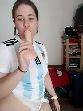 Snapshot of beluve_l chatting on March 26, 2026, 8:14 pm beluve l online show from March 26, 2026, 8:14 pm