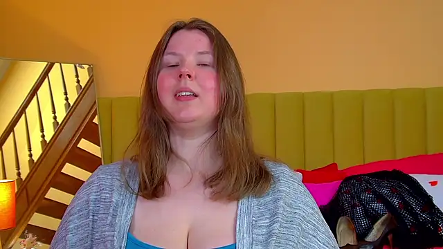 MelodyMoores online show from April 27, 2026, 6:44 am